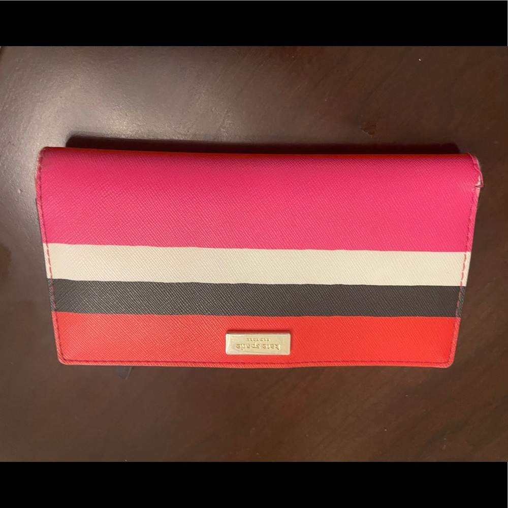 Kate Spade Wallet - Picture 1 of 3
